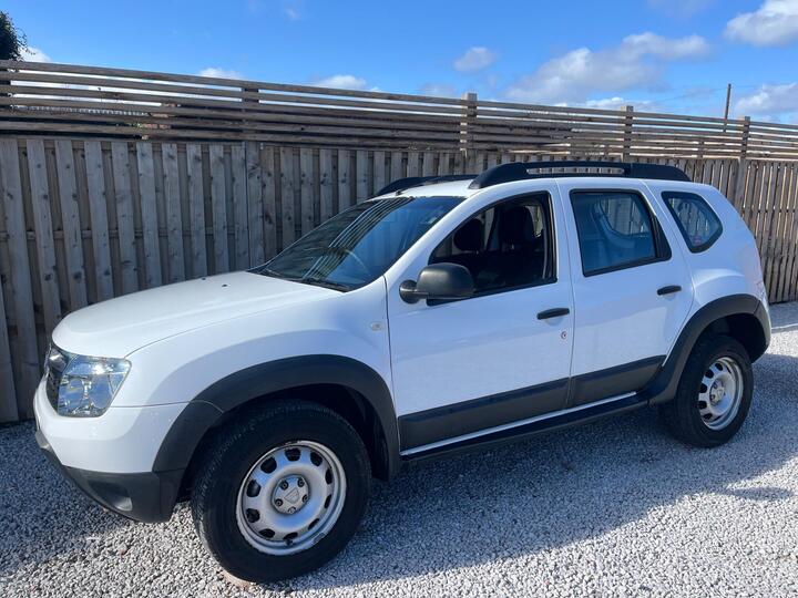 Dacia Duster 1.6 Access 4WD Euro 5 5dr