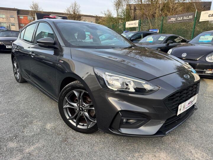 Ford FOCUS 1.0T EcoBoost ST-Line Euro 6 (s/s) 5dr