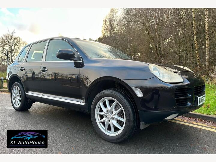 Porsche Cayenne 3.2 V6 Tiptronic S AWD 5dr