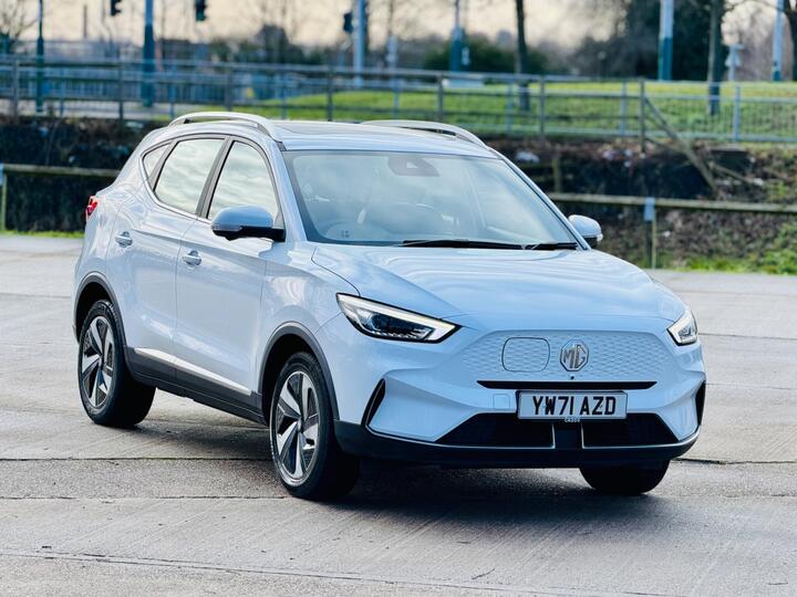 MG MG ZS 51.1kWh Trophy Auto 5dr