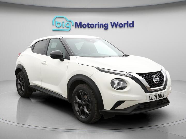 Nissan Juke 1.0 DIG-T N-Connecta Euro 6 (s/s) 5dr