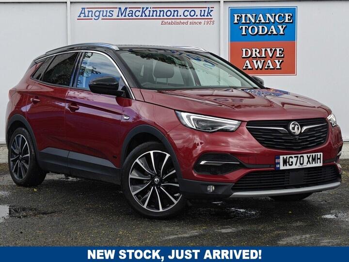 Vauxhall GRANDLAND X 1.6 13.2kWh Ultimate Nav Auto 4WD Euro 6 (s/s) 5dr Hybrid4