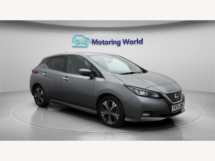 Nissan Leaf 40kWh Tekna Auto 5dr