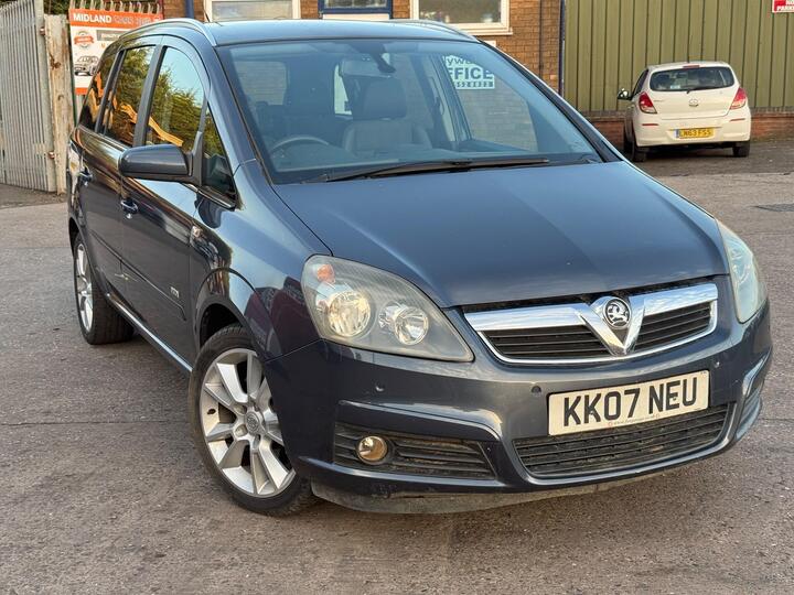 Vauxhall Zafira 2.2 16V Design Auto Euro 4 5dr
