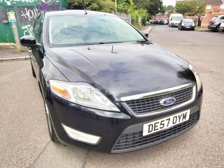 Ford Mondeo 2.0 Zetec 5dr