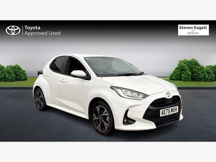 Toyota Yaris 1.5 VVT-h Design E-CVT Euro 6 (s/s) 5dr