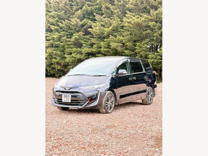 Toyota Estima Aeras
