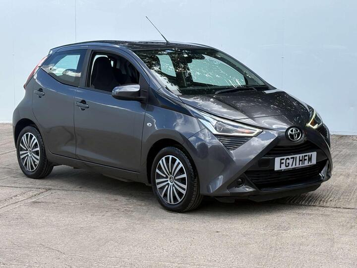 Toyota AYGO 1.0 VVT-i X-play Euro 6 (s/s) 5dr