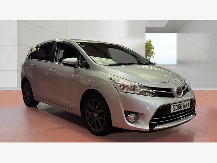Toyota Verso 1.6 D-4D Trend Plus Euro 6 (s/s) 5dr