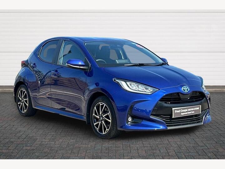 Toyota YARIS 1.5 VVT-h Design E-CVT Euro 6 (s/s) 5dr