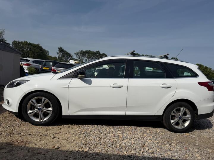 Ford Focus 1.6 TDCi Zetec Euro 5 (s/s) 5dr