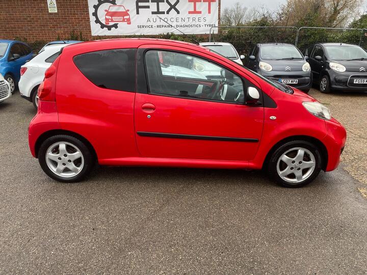 Peugeot 107 1.0 12V Sportium Euro 5 3dr