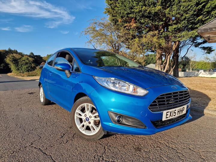 Ford Fiesta 1.0T EcoBoost Zetec Euro 5 (s/s) 3dr