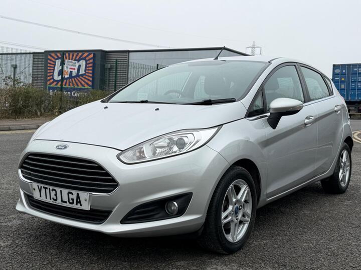 Ford Fiesta 1.5 TDCi Zetec Euro 5 5dr