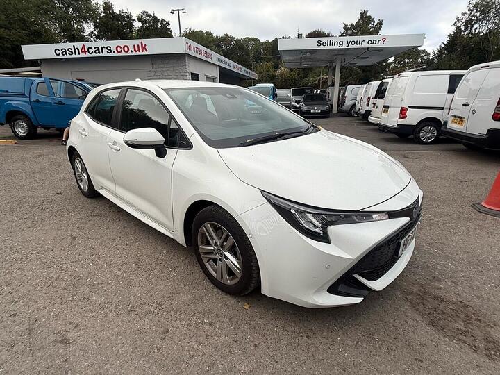 Toyota Corolla 1.8 VVT-h Icon Tech CVT Euro 6 (s/s) 5dr