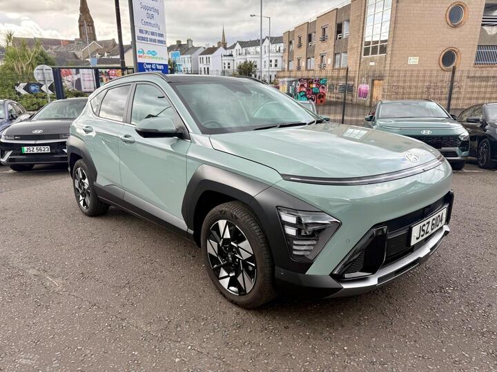 Hyundai KONA 1.6 H-GDi Ultimate DCT Euro 6 (s/s) 5dr Hyundai KONA 1.6 H-GDi Ultimate DCT Euro 6 (s/s) 5dr