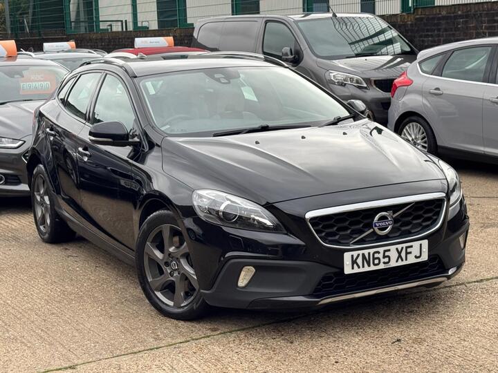 Volvo V40 Cross Country 2.0 D2 Lux Auto Euro 6 (s/s) 5dr