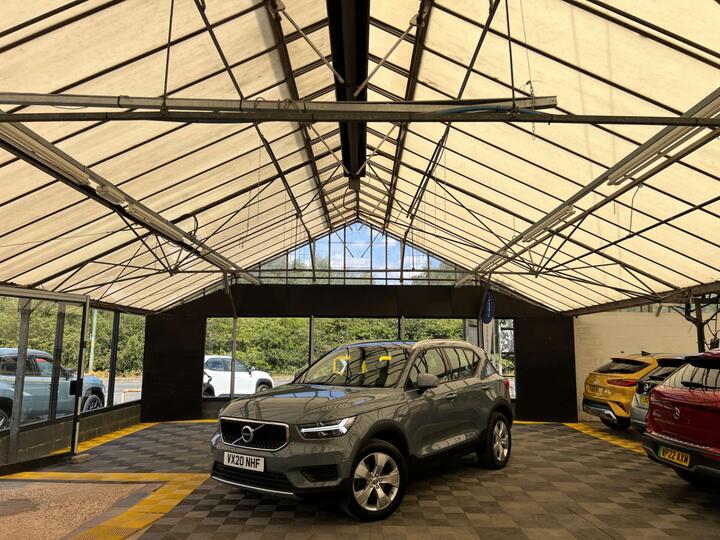 Volvo XC40 1.5 T3 Momentum Euro 6 (s/s) 5dr
