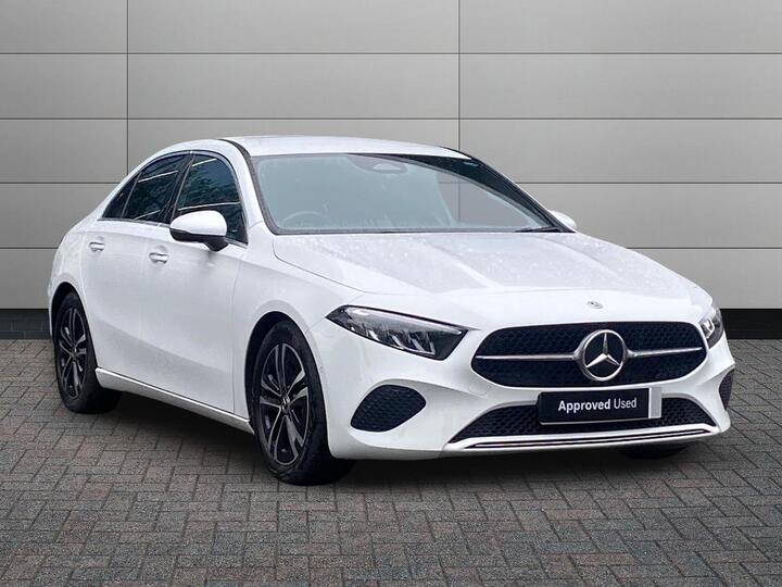 Mercedes-Benz A Class 1.3 A200h MHEV Sport (Executive) 7G-DCT Euro 6 (s/s) 4dr