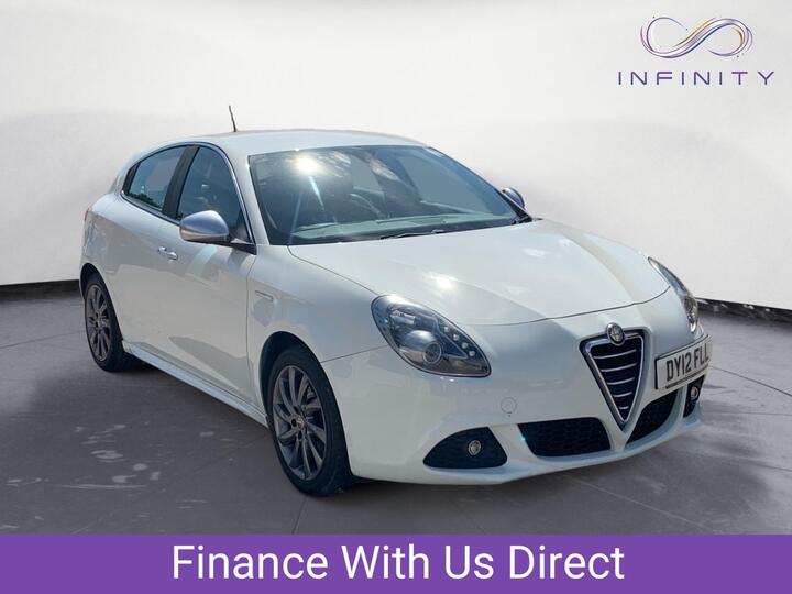 Alfa Romeo Giulietta 1.4 TB MultiAir Veloce Euro 5 (s/s) 5dr Alfa Romeo Giulietta 1.4 TB MultiAir Veloce Euro 5 (s/s) 5dr