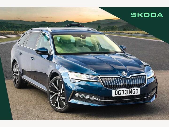 Skoda Superb 1.4 TSI IV 13kWh Laurin & Klement DSG Euro 6 (s/s) 5dr