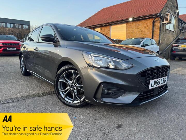 Ford Focus 1.0T EcoBoost ST-Line Auto Euro 6 (s/s) 5dr