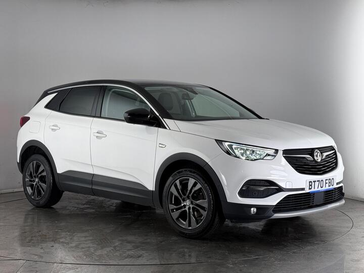 Vauxhall Grandland X 1.2 Turbo SRi Nav Euro 6 (s/s) 5dr