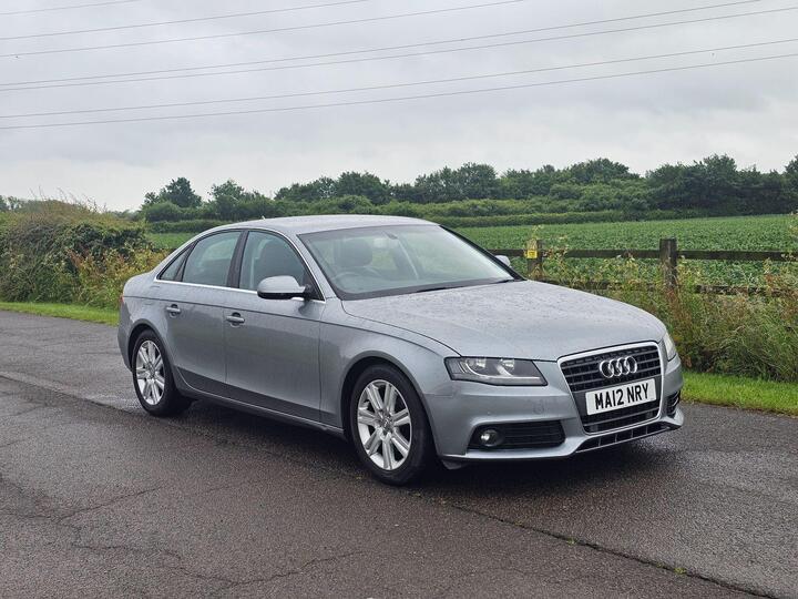 Audi A4 2.0 TDIe Technik Euro 5 (s/s) 4dr