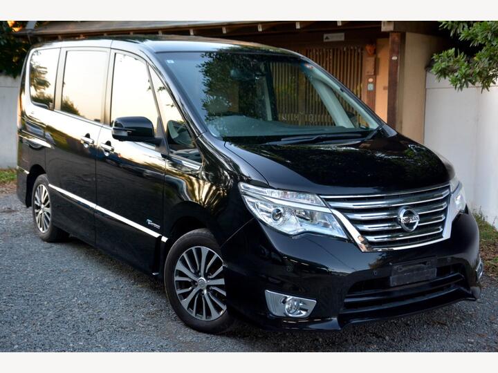 Nissan Serena 2.0 Highway Star GS- Half Leather - Ulez