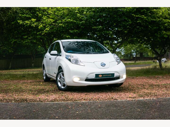Nissan Leaf 30kWh Acenta Auto 5dr