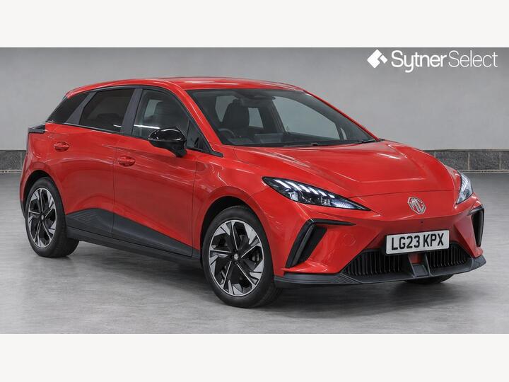 MG MG4 64kWh SE Long Range Auto 5dr