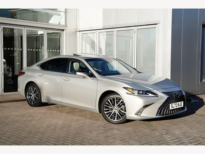 Lexus ES 2.5 300h Premium Edition E-CVT Euro 6 (s/s) 4dr