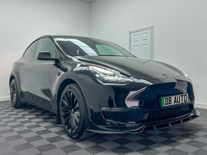 Tesla MODEL Y Auto RWD 5dr