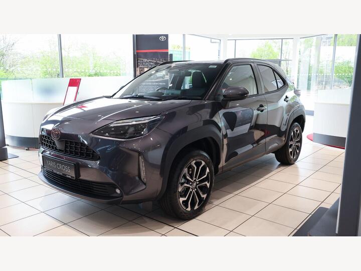 Toyota Yaris Cross 1.5 VVT-h Design E-CVT Euro 6 (s/s) 5dr