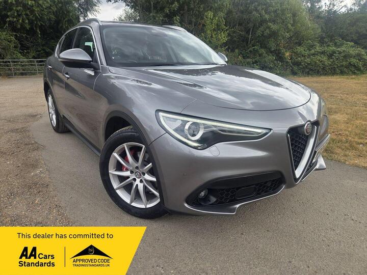 Alfa Romeo Stelvio 2.2 TD Speciale Auto Q4 AWD Euro 6 (s/s) 5dr