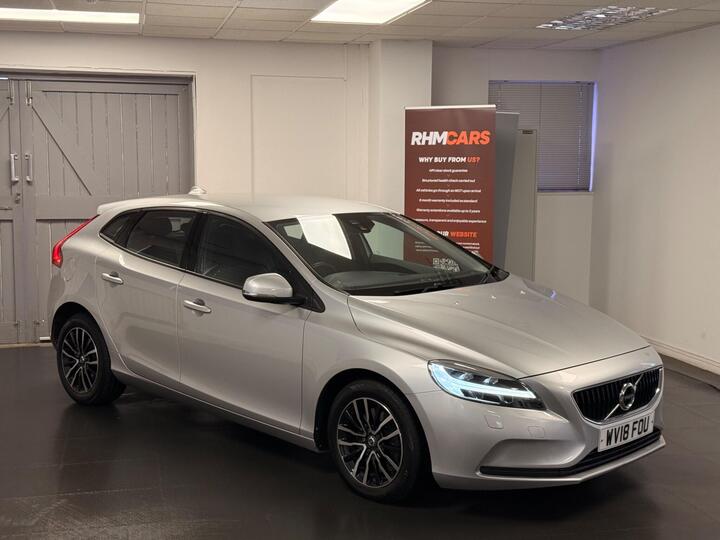 Volvo V40 2.0 D2 Momentum Nav Plus Auto Euro 6 (s/s) 5dr