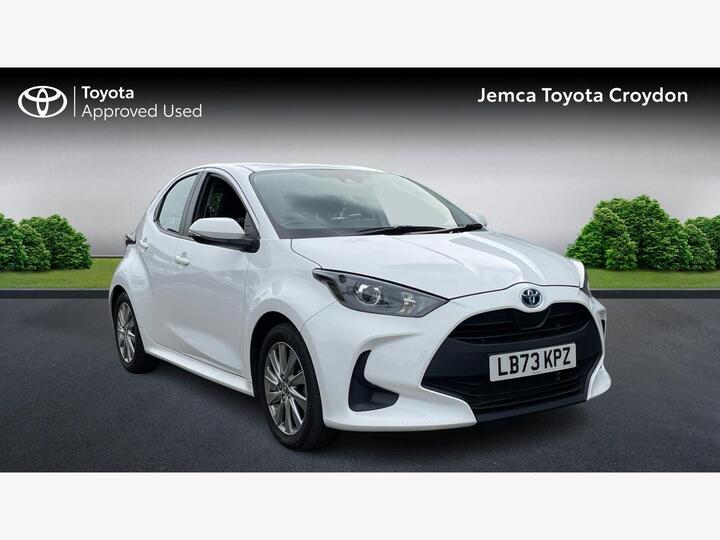 Toyota Yaris 1.5 VVT-h Icon E-CVT Euro 6 (s/s) 5dr