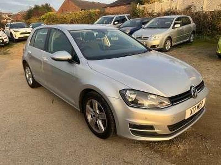 Volkswagen Golf 1.6 TDI BlueMotion Tech Match DSG Euro 5 (s/s) 5dr