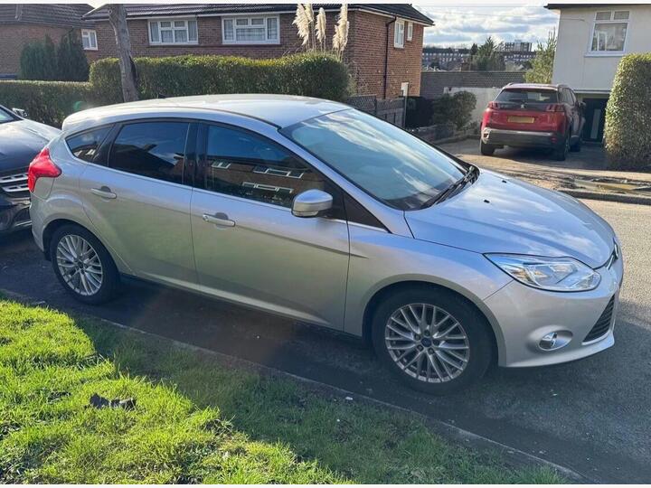 Ford Focus 1.6 Zetec Euro 5 5dr