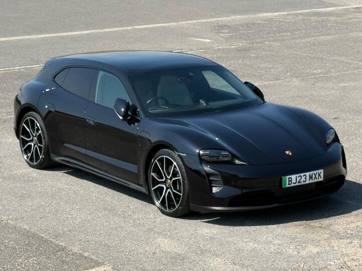Porsche Taycan Performance Plus 93.4kWh Sport Turismo Auto RWD 5dr (11kW Charger)