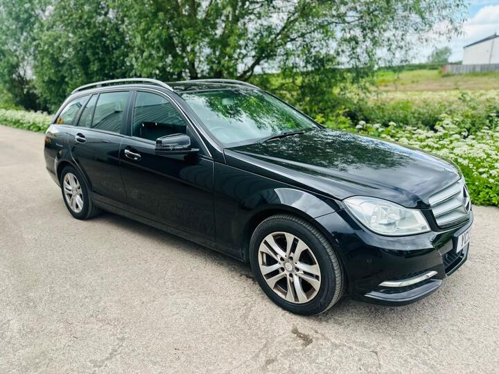 Mercedes-Benz C Class 2.1 C220 CDI BlueEfficiency Executive SE Euro 5 (s/s) 5dr