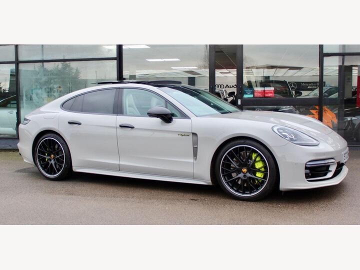 Porsche PANAMERA 2.9 V6 E-Hybrid 17.9kWh 4 Platinum Edition Saloon PDK 4WD Euro 6 (s/s) 5dr