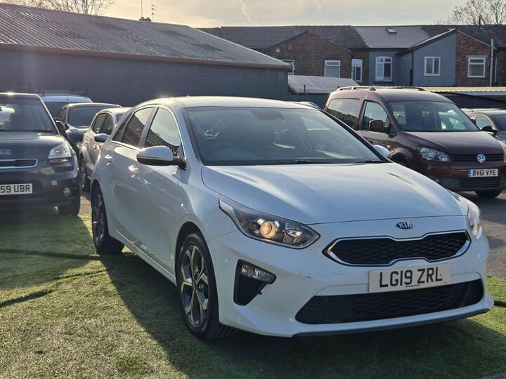 Kia Ceed 1.6 CRDi 3 DCT Euro 6 (s/s) 5dr