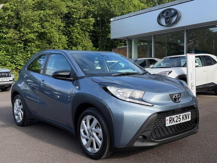 Toyota Aygo X 1.0 VVT-i Pure X-shift Euro 6 (s/s) 5dr