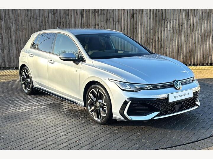 Volkswagen Golf 1.5 ETSI MHEV R-Line DSG Euro 6 (s/s) 5dr