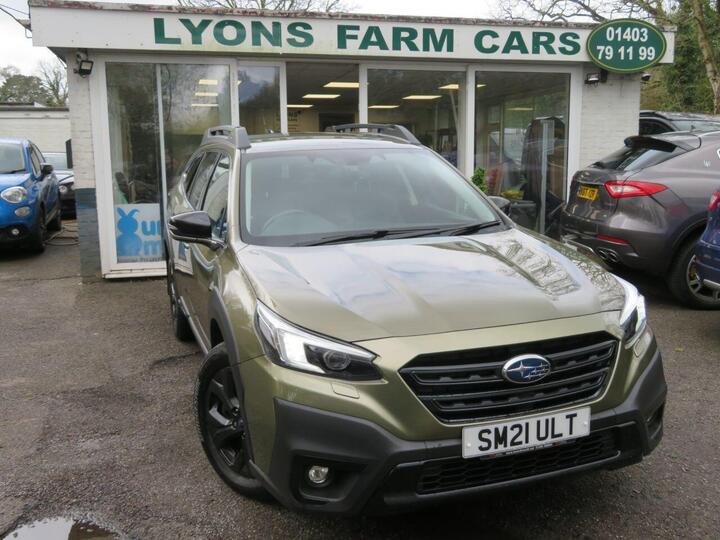 Subaru OUTBACK 2.5i Field Lineartronic 4WD Euro 6 (s/s) 5dr