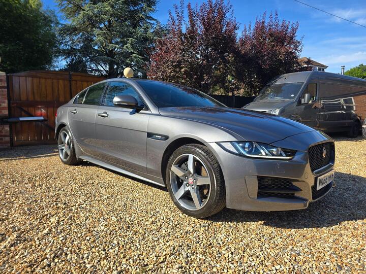 Jaguar XE 2.0d R-Sport Auto AWD Euro 6 (s/s) 4dr