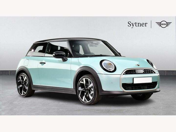 MINI Cooper 1.5C Exclusive Steptronic Euro 6 (s/s) 3dr