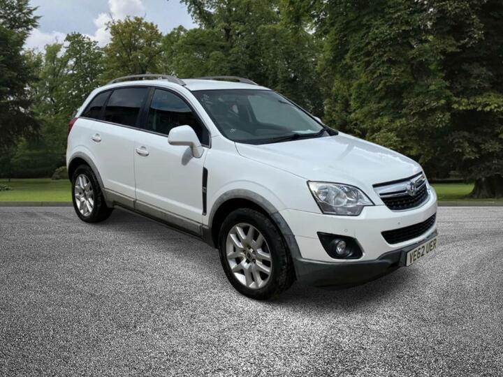 Vauxhall Antara 2.2 CDTi Exclusiv 4WD Euro 5 (s/s) 5dr Vauxhall Antara 2.2 CDTi Exclusiv 4WD Euro 5 (s/s) 5dr