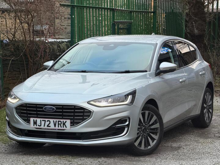 Ford Focus 1.0T EcoBoost MHEV Titanium Vignale Euro 6 (s/s) 5dr